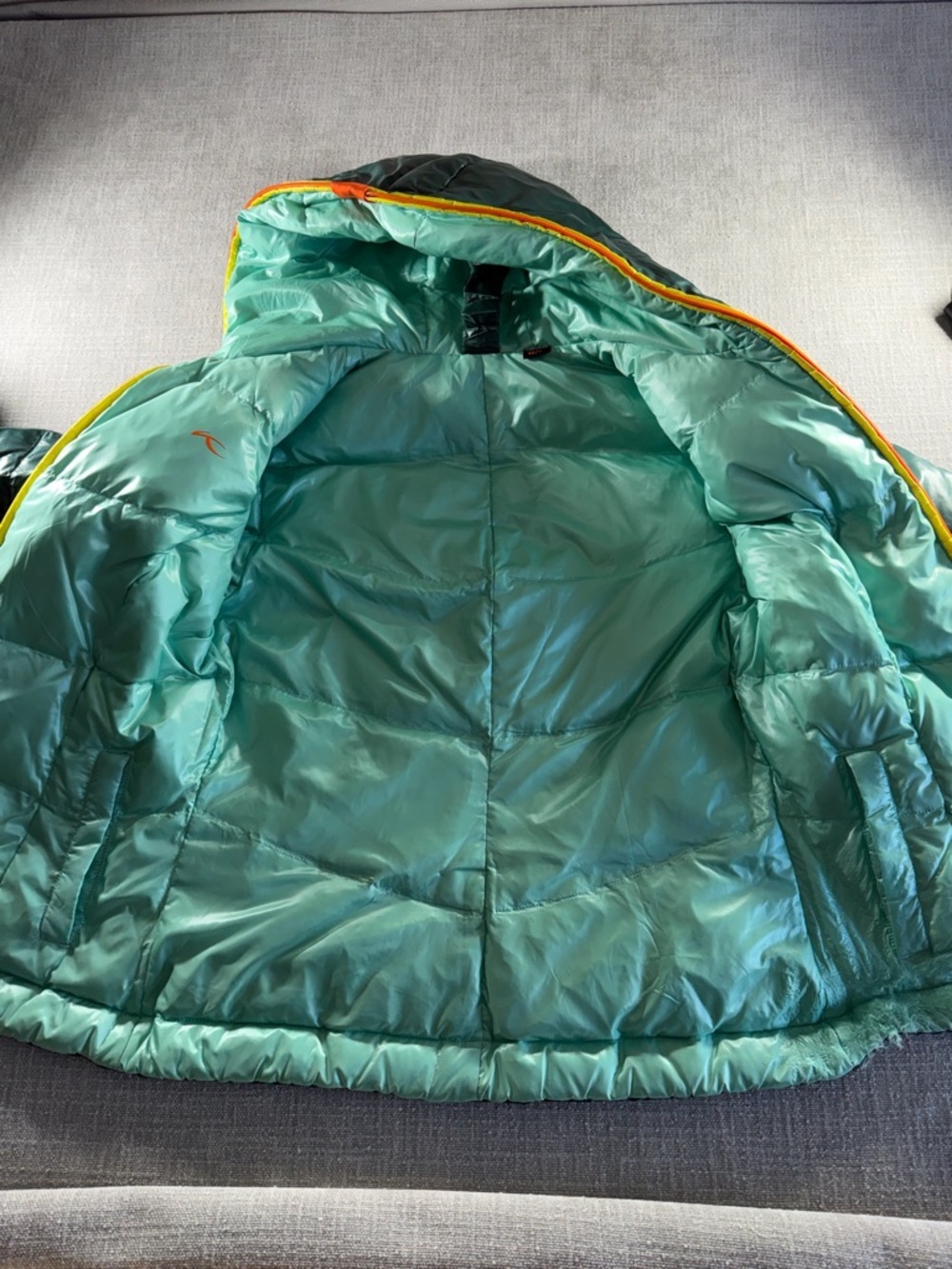 KJUS "Nahla" down filled shiny luxury goose down reversible puffer ski jacket XL - Picture 11 of 14